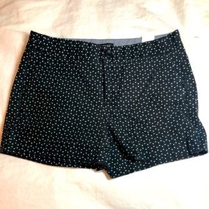 Banana Republic Hampton Fit Shorts